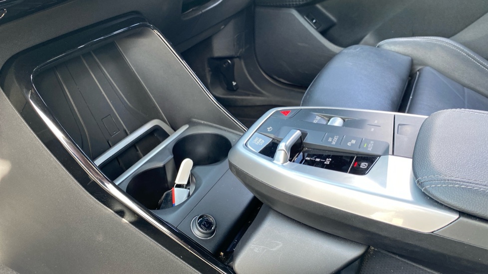 BMW 2 Series 220i MHT M Sport 5dr DCT Petrol Hatchback - Image 13