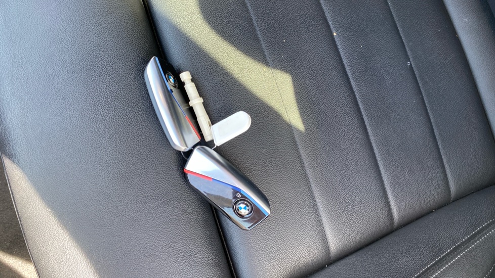 BMW 2 Series 220i MHT M Sport 5dr DCT Petrol Hatchback - Image 20