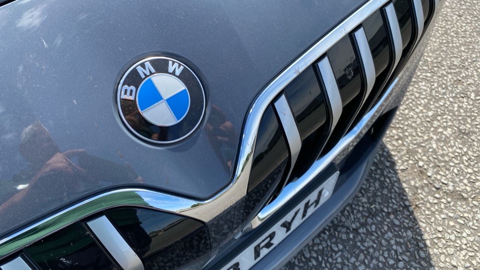 BMW 2 Series 220i MHT M Sport 5dr DCT Petrol Hatchback - Image 21