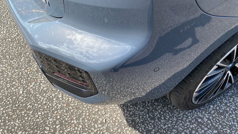 BMW 2 Series 220i MHT M Sport 5dr DCT Petrol Hatchback - Image 36