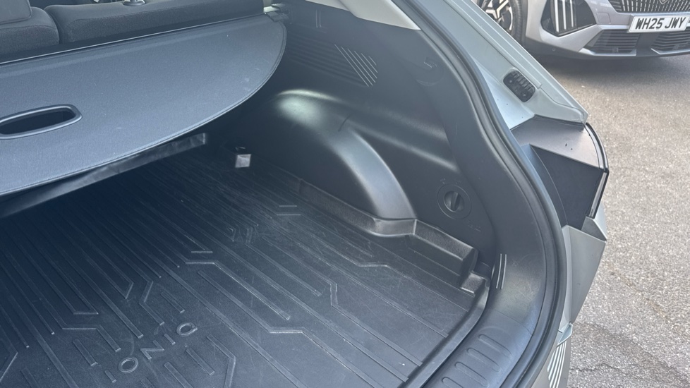 Hyundai IONIQ 5 160kW Premium 73 kWh 5dr Auto Electric Hatchback - Image 50