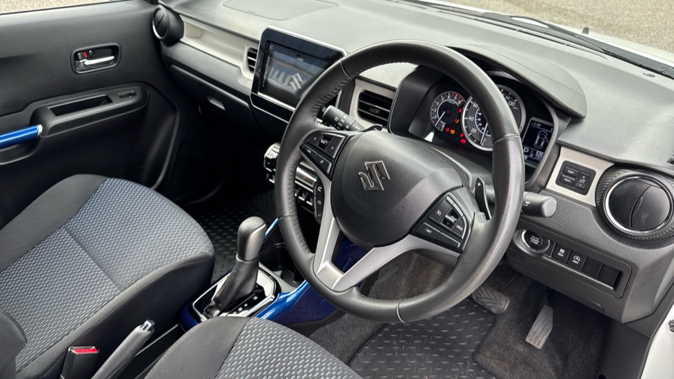 Suzuki Ignis 1.2 Dualjet 12V Hybrid SZ5 5dr CVT Petrol Hatchback - Image 11