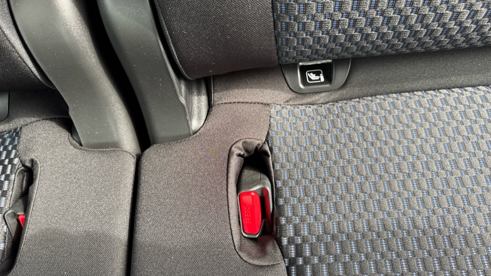 Suzuki Ignis 1.2 Dualjet 12V Hybrid SZ5 5dr CVT Petrol Hatchback - Image 17