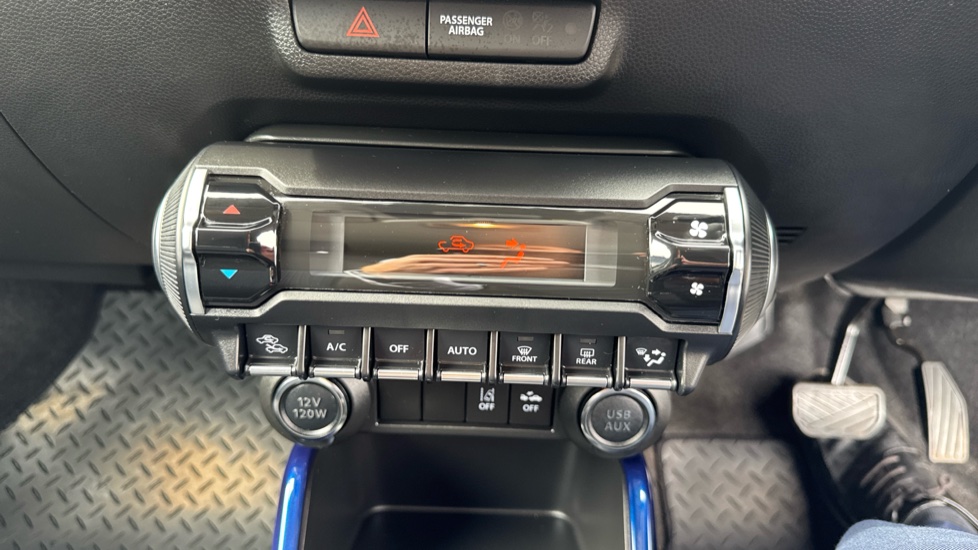 Suzuki Ignis 1.2 Dualjet 12V Hybrid SZ5 5dr CVT Petrol Hatchback - Image 21