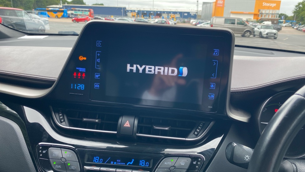 Toyota C-HR 1.8 Hybrid Excel 5dr CVT [Leather] Hybrid Hatchback - Image 12