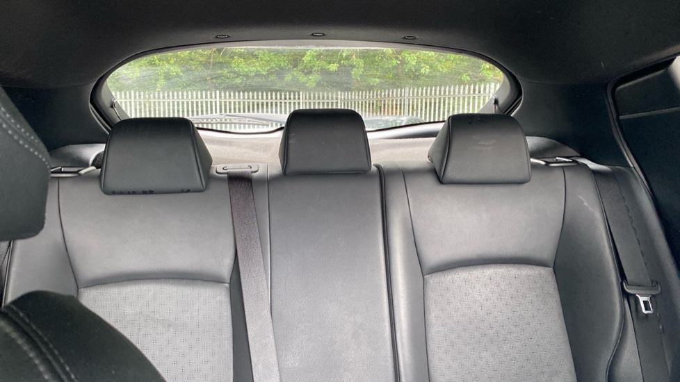 Toyota C-HR 1.8 Hybrid Excel 5dr CVT [Leather] Hybrid Hatchback - Image 15