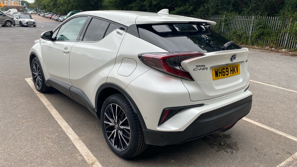 Toyota C-HR 1.8 Hybrid Excel 5dr CVT [Leather] Hybrid Hatchback - Image 21