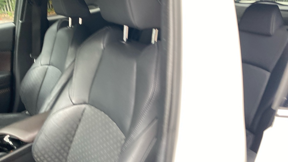 Toyota C-HR 1.8 Hybrid Excel 5dr CVT [Leather] Hybrid Hatchback - Image 30