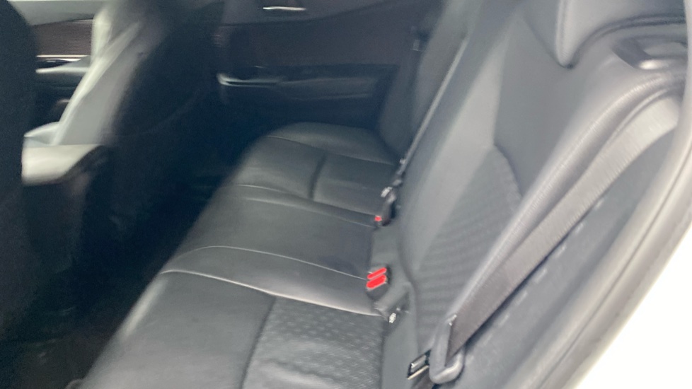 Toyota C-HR 1.8 Hybrid Excel 5dr CVT [Leather] Hybrid Hatchback - Image 31