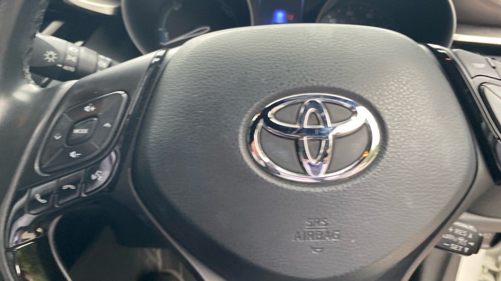Toyota C-HR 1.8 Hybrid Excel 5dr CVT [Leather] Hybrid Hatchback - Image 68
