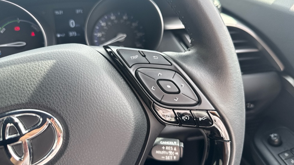 Toyota C-HR 1.8 Hybrid Icon 5dr CVT Hybrid Hatchback - Image 27