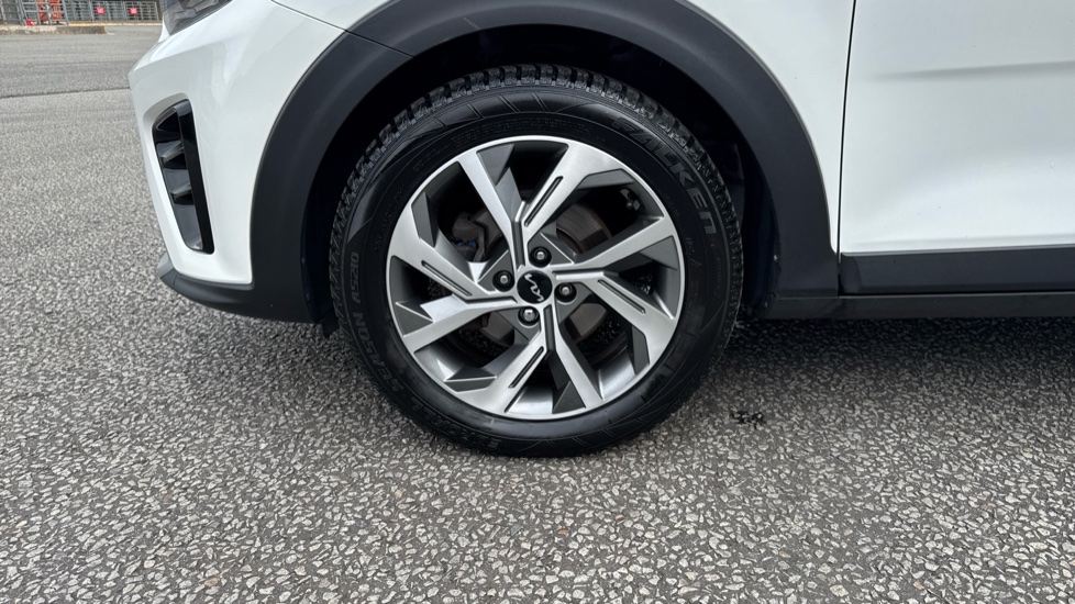 Kia Stonic 1.0T GDi 48V GT-Line 5dr Petrol Estate - Image 34
