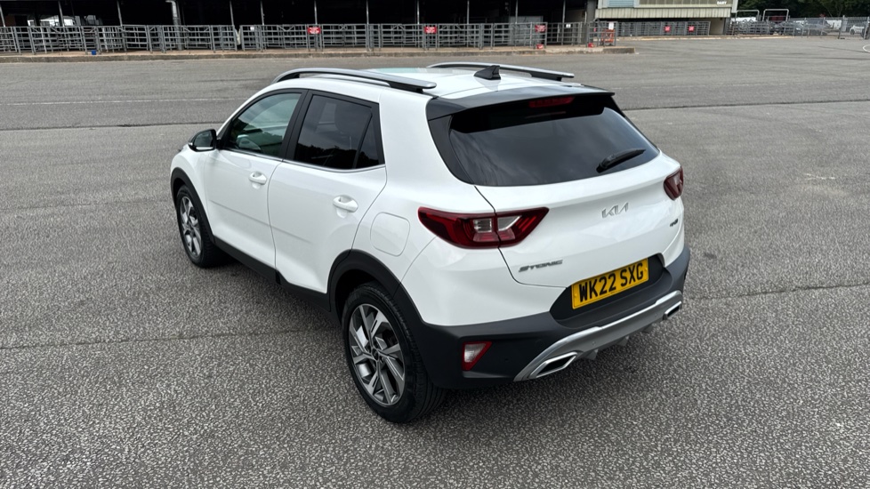 Kia Stonic 1.0T GDi 48V GT-Line 5dr Petrol Estate - Image 37