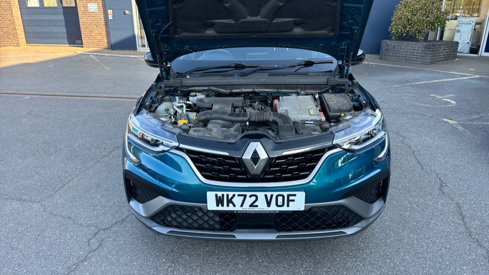 Renault Arkana 1.6 E-TECH Hybrid 145 R.S. Line 5dr Auto Hybrid Estate - Image 8