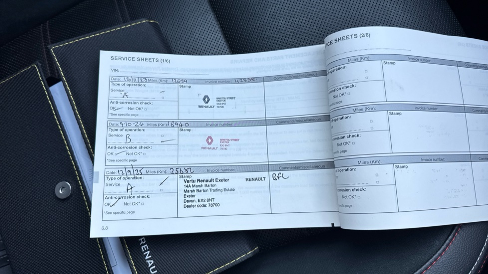 Renault Arkana 1.6 E-TECH Hybrid 145 R.S. Line 5dr Auto Hybrid Estate - Image 19