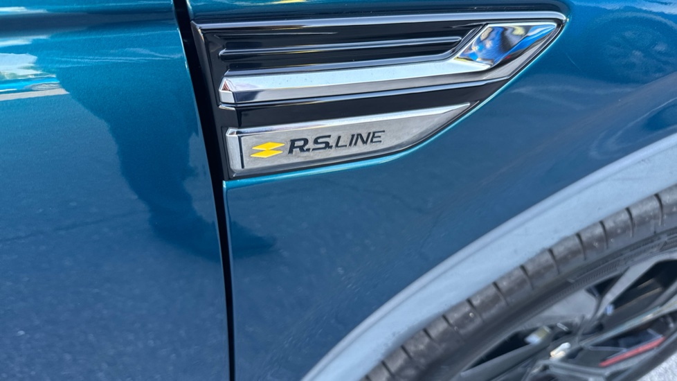 Renault Arkana 1.6 E-TECH Hybrid 145 R.S. Line 5dr Auto Hybrid Estate - Image 36