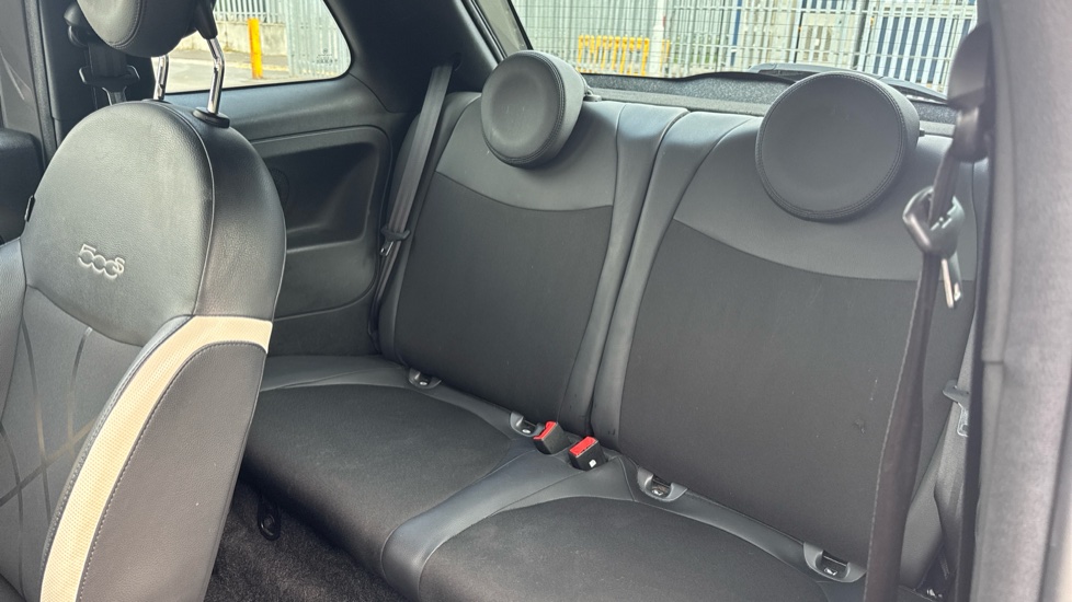 Fiat 500 1.2 S 3dr Petrol Hatchback - Image 16