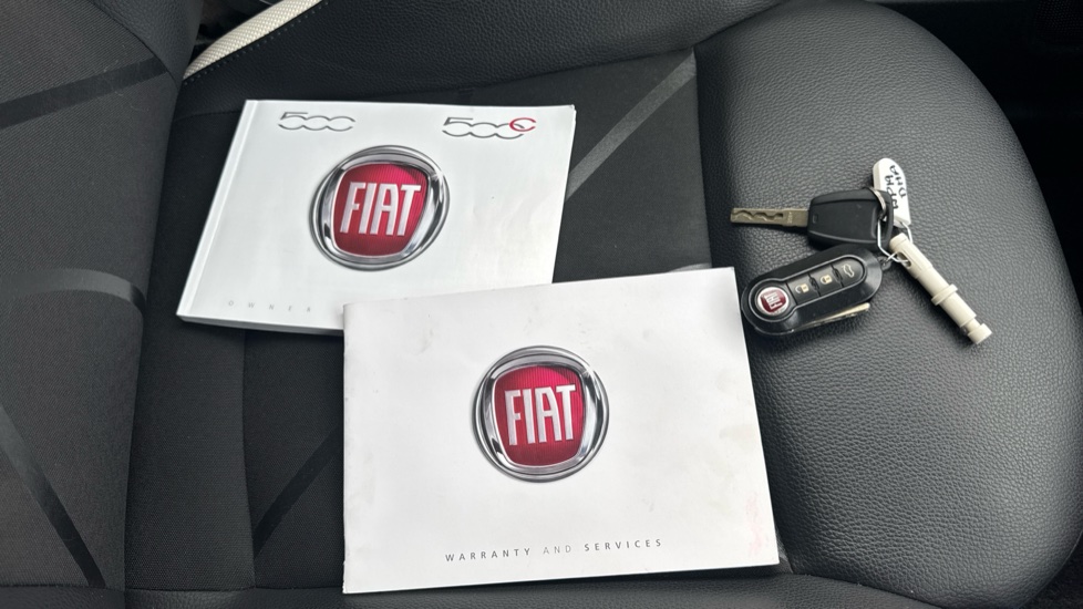 Fiat 500 1.2 S 3dr Petrol Hatchback - Image 19