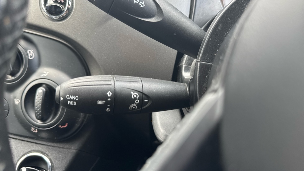 Fiat 500 1.2 S 3dr Petrol Hatchback - Image 31