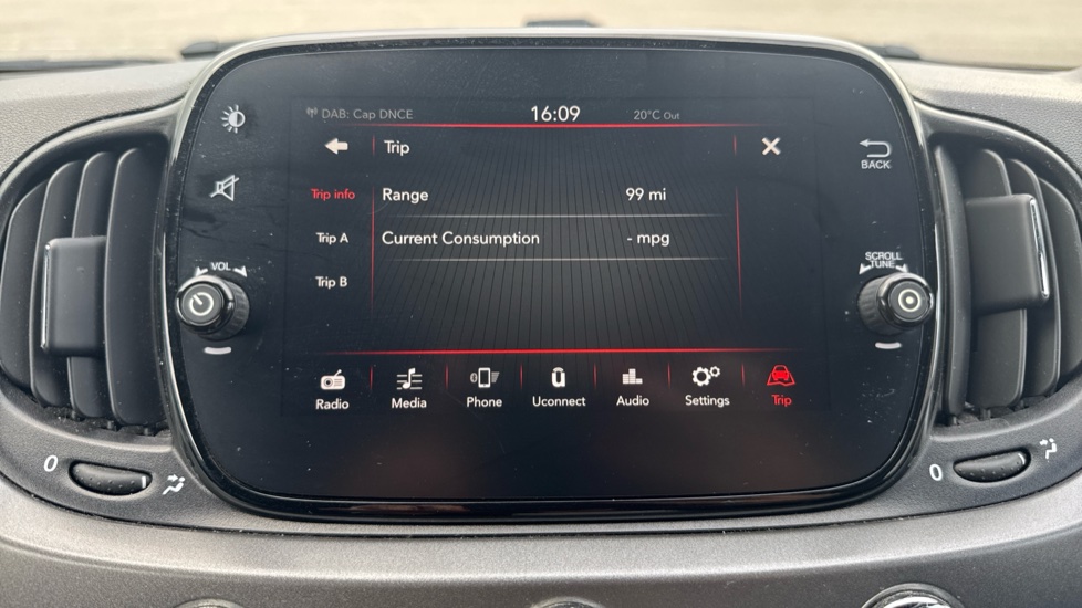 Fiat 500 1.2 S 3dr Petrol Hatchback - Image 37