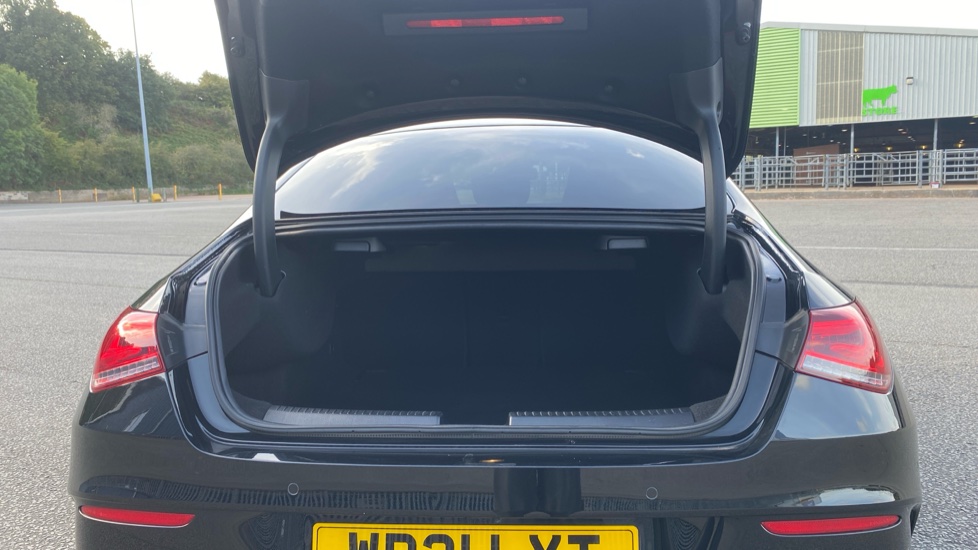 Mercedes-Benz CLA 180 AMG Line 4dr Tip Auto Petrol Saloon - Image 4
