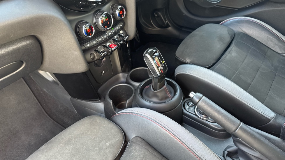 MINI Hatchback 2.0 Cooper S Sport II 5dr Auto Petrol Hatchback - Image 13