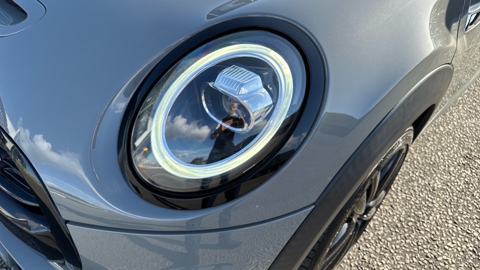 MINI Hatchback 2.0 Cooper S Sport II 5dr Auto Petrol Hatchback - Image 32