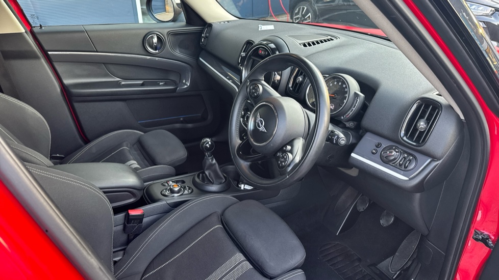 MINI Countryman 2.0 Cooper S 5dr Petrol Hatchback - Image 11