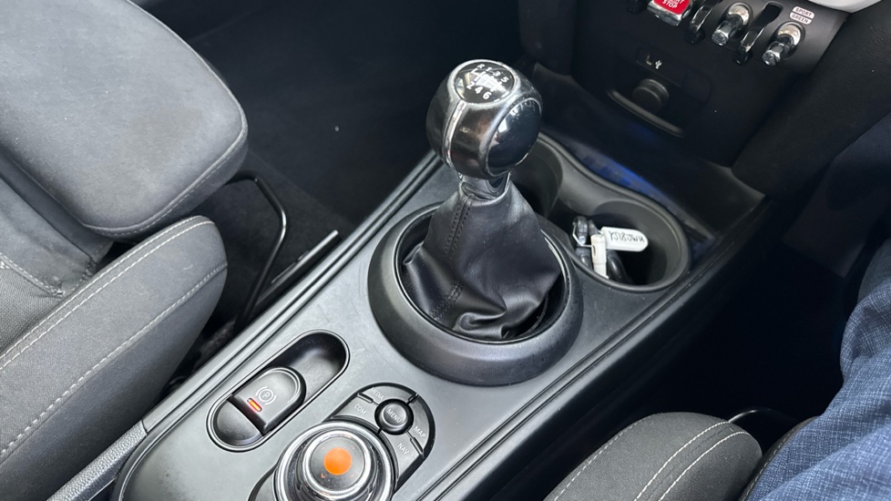 MINI Countryman 2.0 Cooper S 5dr Petrol Hatchback - Image 13