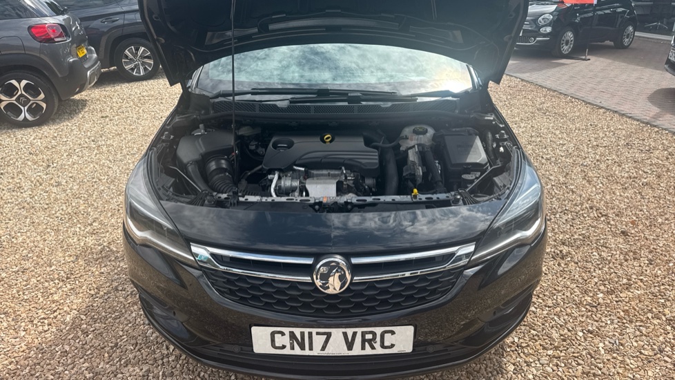 Vauxhall Astra 1.0T 12V ecoFLEX SRi 5dr Petrol Hatchback - Image 8
