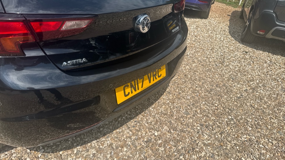 Vauxhall Astra 1.0T 12V ecoFLEX SRi 5dr Petrol Hatchback - Image 39