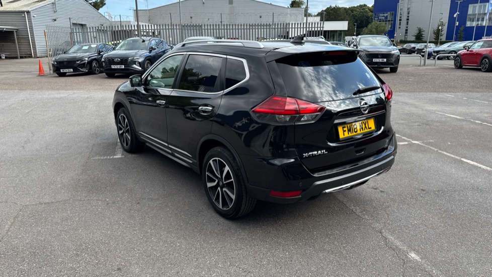 Nissan X-Trail 1.6 dCi Tekna 5dr Diesel Station Wagon - Image 38