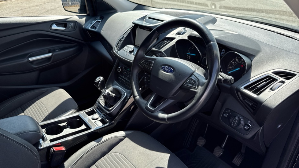 Ford Kuga 1.5 TDCi Titanium Edition 5dr 2WD Diesel Estate - Image 11