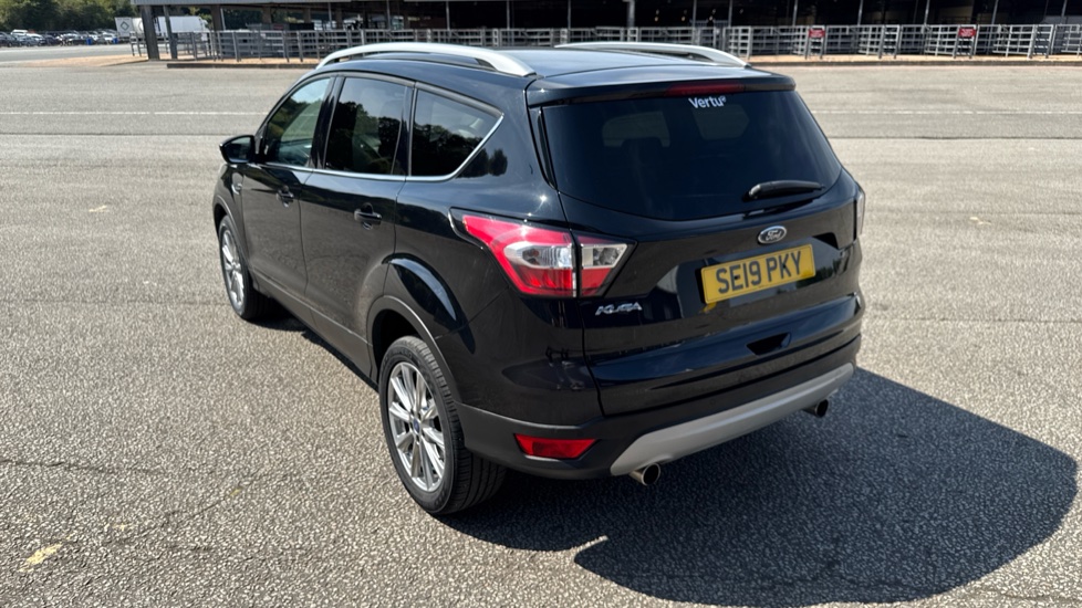 Ford Kuga 1.5 TDCi Titanium Edition 5dr 2WD Diesel Estate - Image 38