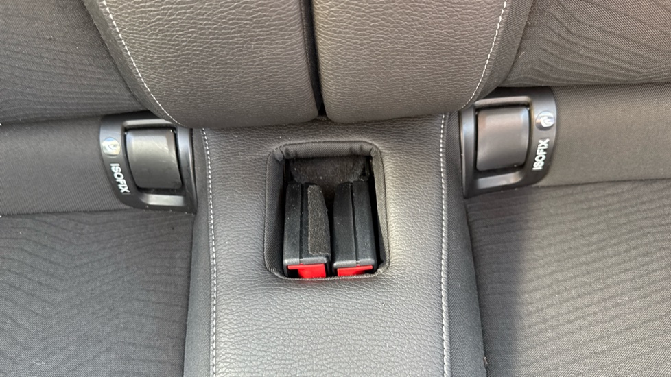Vauxhall Adam 1.2i Energised 3dr Petrol Hatchback - Image 17