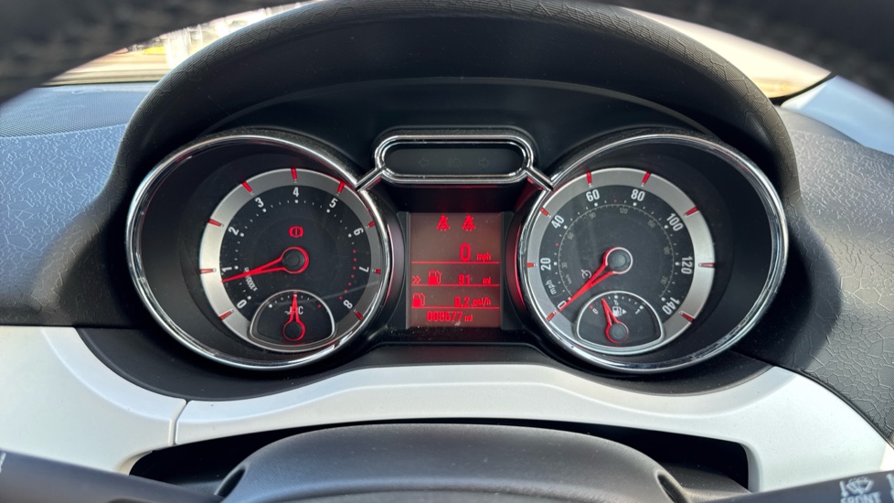 Vauxhall Adam 1.2i Energised 3dr Petrol Hatchback - Image 18