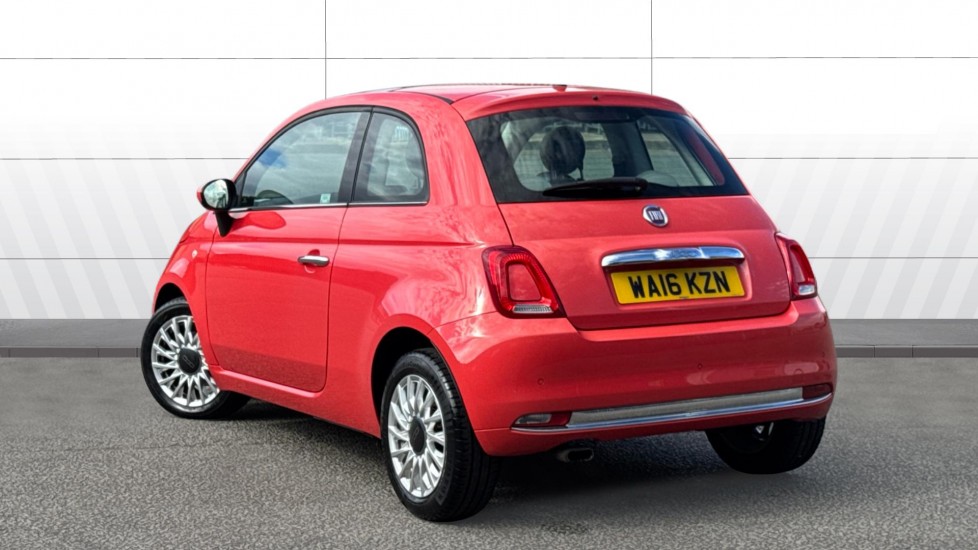 Fiat 500 0.9 TwinAir Lounge 3dr Dualogic Petrol Hatchback - Image 2