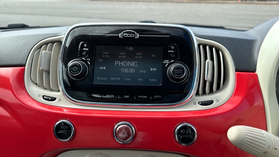 Fiat 500 0.9 TwinAir Lounge 3dr Dualogic Petrol Hatchback - Image 12