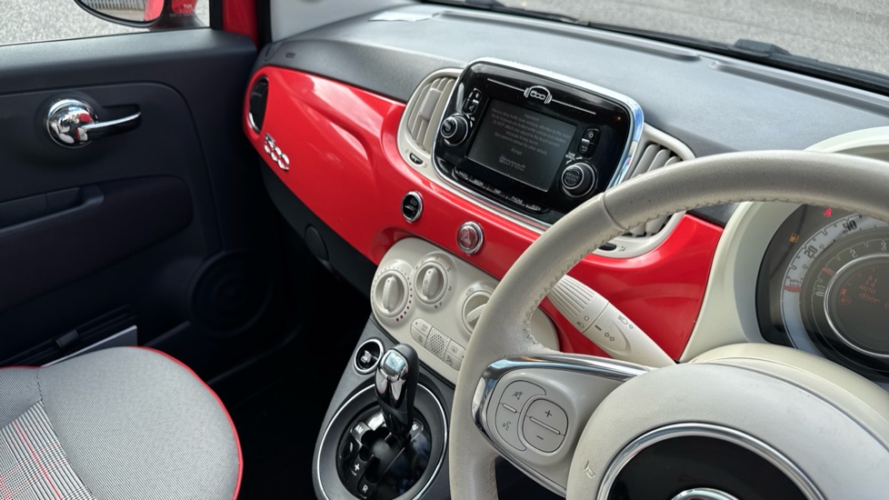 Fiat 500 0.9 TwinAir Lounge 3dr Dualogic Petrol Hatchback - Image 14