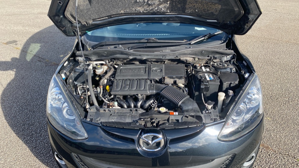 Mazda 2 1.3 Sport Venture Edition 5dr Petrol Hatchback - Image 8