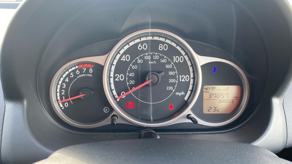 Mazda 2 1.3 Sport Venture Edition 5dr Petrol Hatchback - Image 18