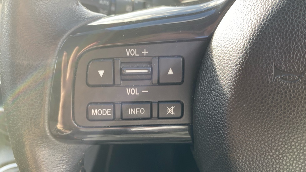 Mazda 2 1.3 Sport Venture Edition 5dr Petrol Hatchback - Image 21