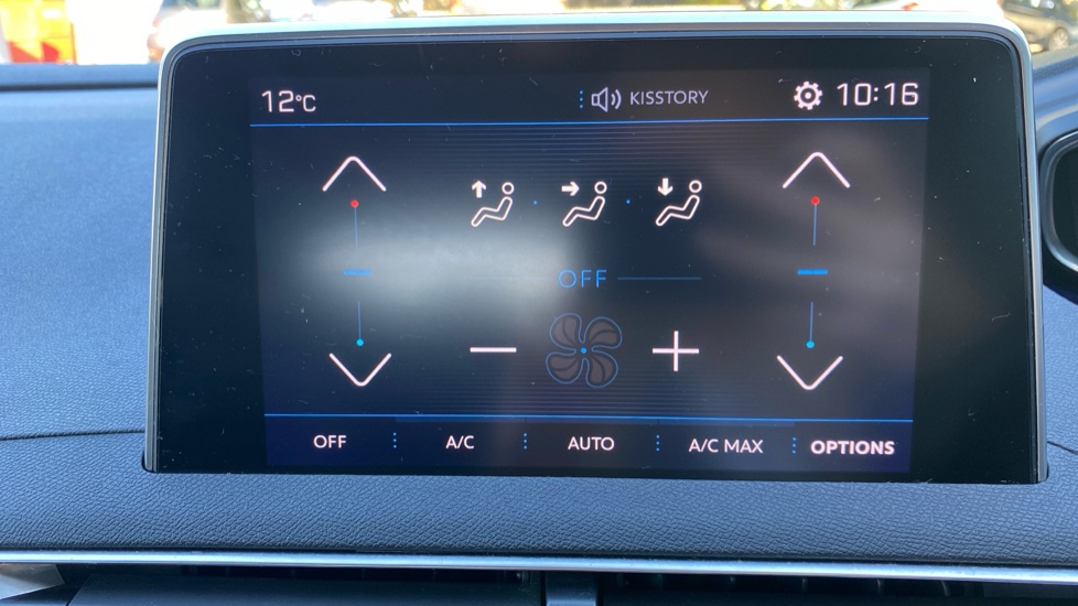Peugeot 3008 1.2 PureTech Active 5dr Petrol Estate - Image 32