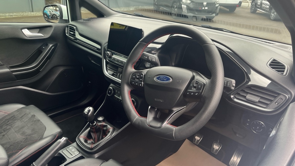 Ford Fiesta 1.0 EcoBoost Hybrid mHEV 125 ST-Line X Edition 5dr Petrol Hatchback - Image 11