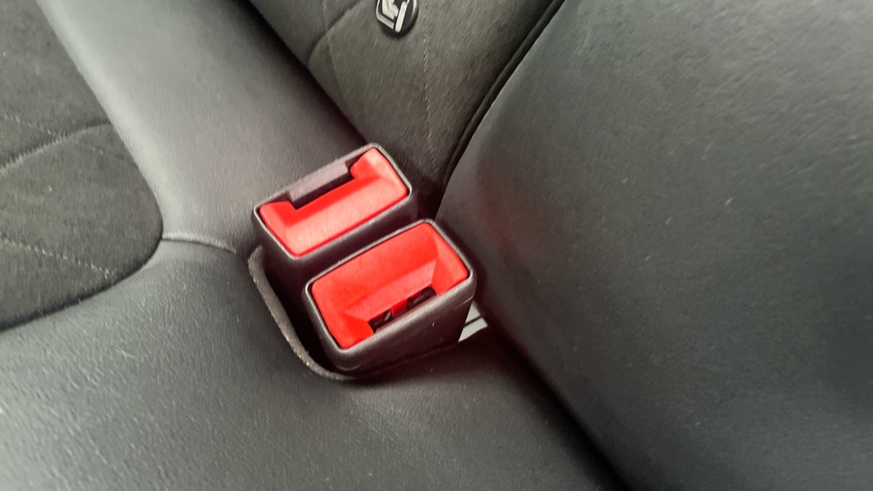 Ford Fiesta 1.0 EcoBoost Hybrid mHEV 125 ST-Line X Edition 5dr Petrol Hatchback - Image 17