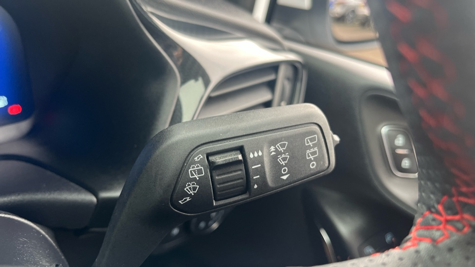 Ford Fiesta 1.0 EcoBoost Hybrid mHEV 125 ST-Line X Edition 5dr Petrol Hatchback - Image 23