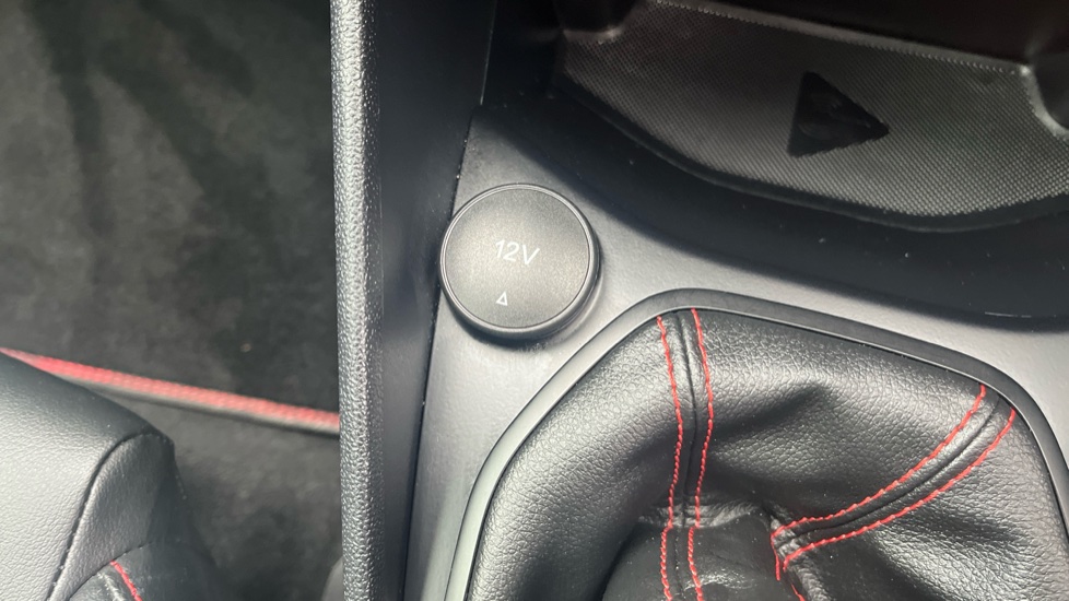 Ford Fiesta 1.0 EcoBoost Hybrid mHEV 125 ST-Line X Edition 5dr Petrol Hatchback - Image 33