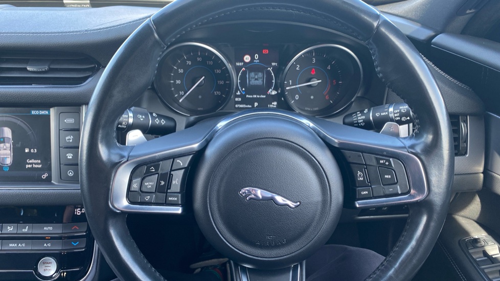 Jaguar XF 2.0d [180] R-Sport 5dr Auto Diesel Estate - Image 49