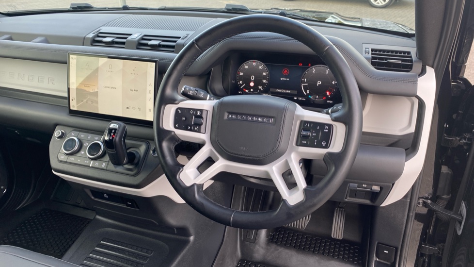 Land Rover Defender 90 Diesel 3.0 D250 Hard Top X-Dynamic HSE Auto [3 Seat] - Image 15