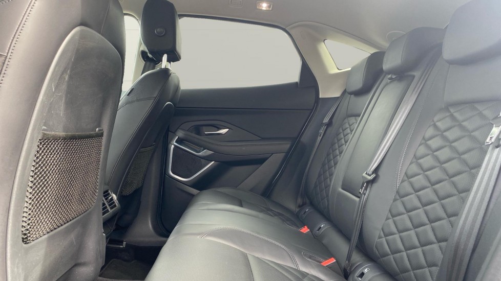 Jaguar E-Pace 2.0d [180] HSE 5dr Auto Diesel Estate - Image 4
